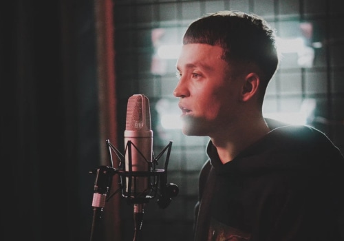 The Importance of Distance from the Microphone in Singing